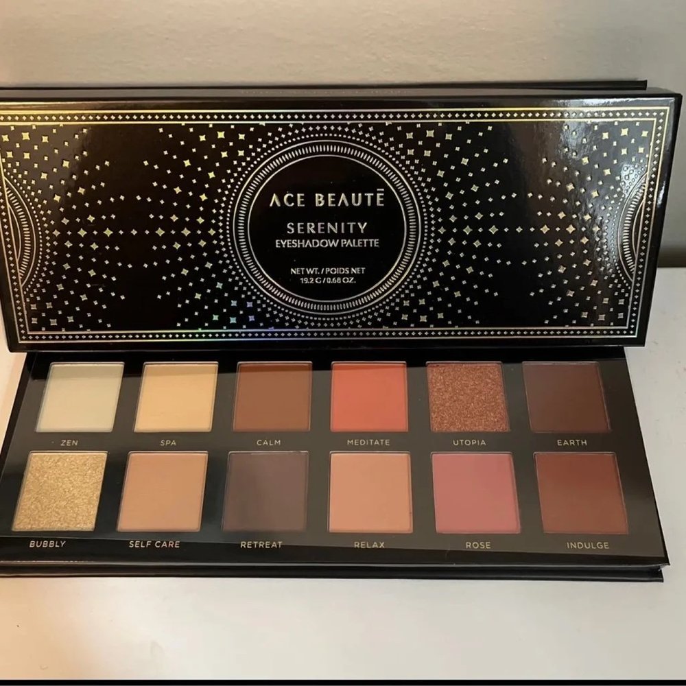 NEW Ace Beauté Serenity Eyeshadow Palette